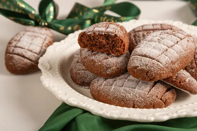 Печенье для праздничной коробки